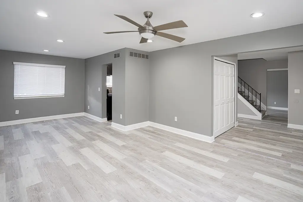 greyinterior2