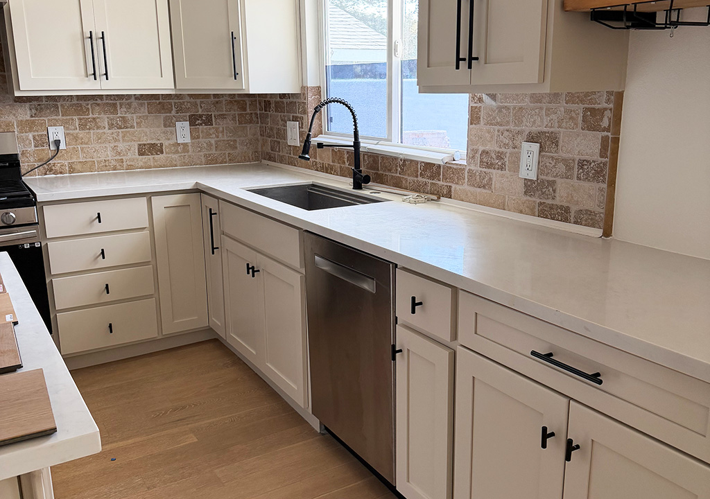 kitchen cabinet