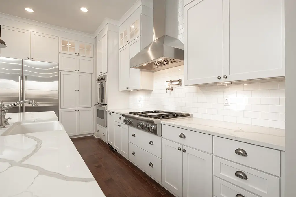 white cabinet kitchen